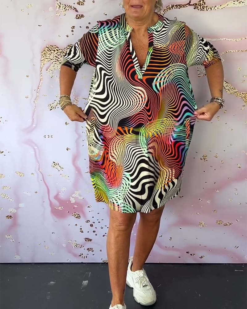 Bella™ | Colorful V-neck dress