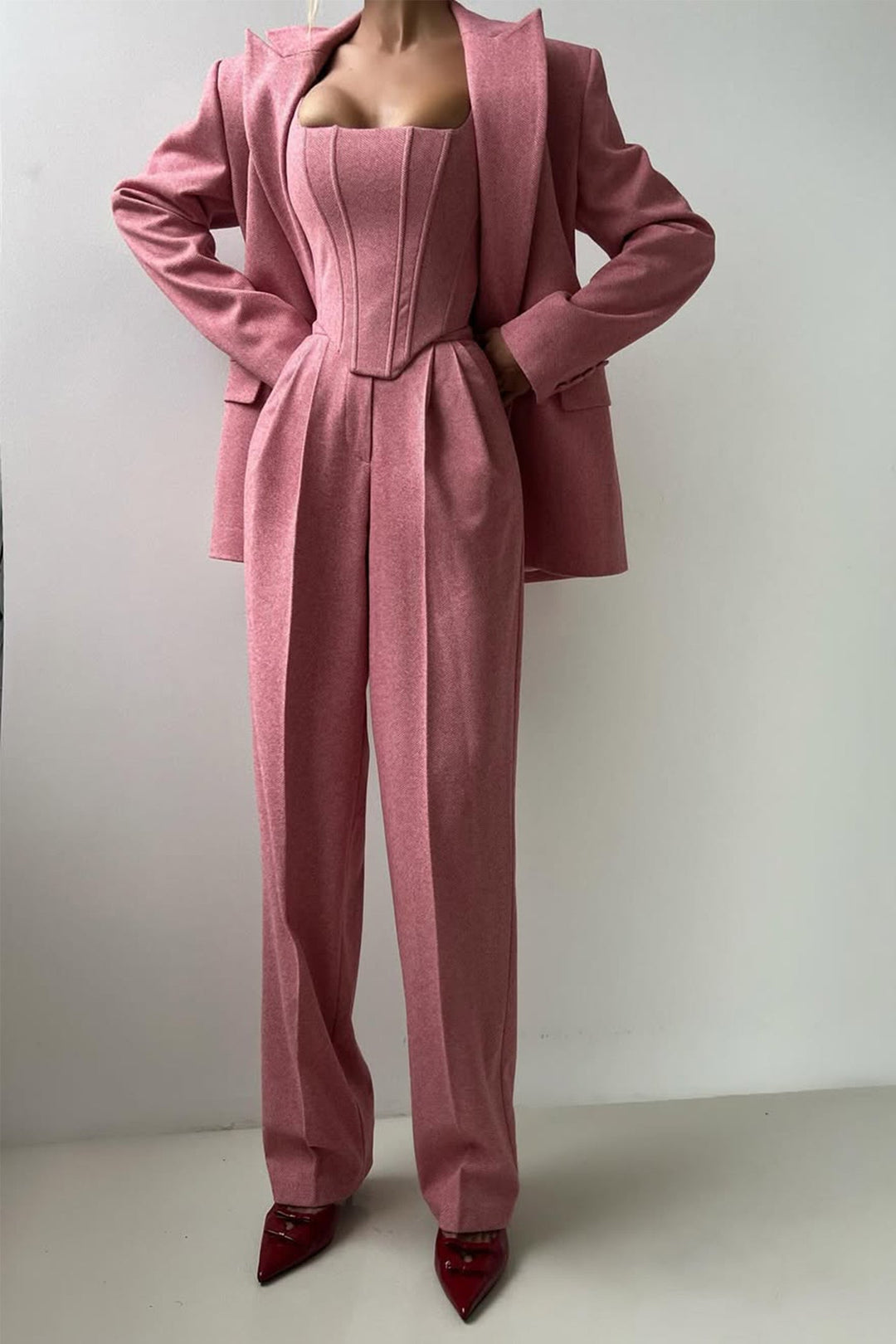 Dolce™ | Three-piece set with double-breasted blazer