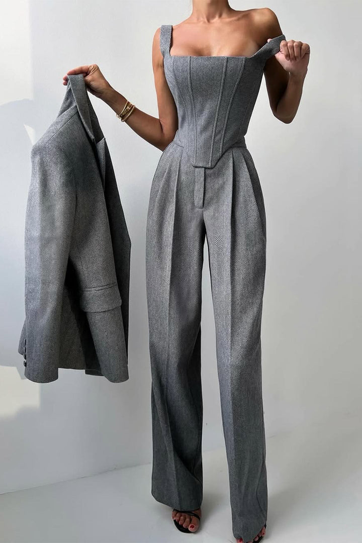 Dolce™ | Three-piece set with double-breasted blazer