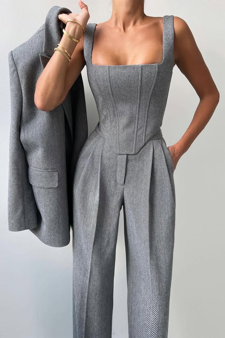 Dolce™ | Three-piece set with double-breasted blazer