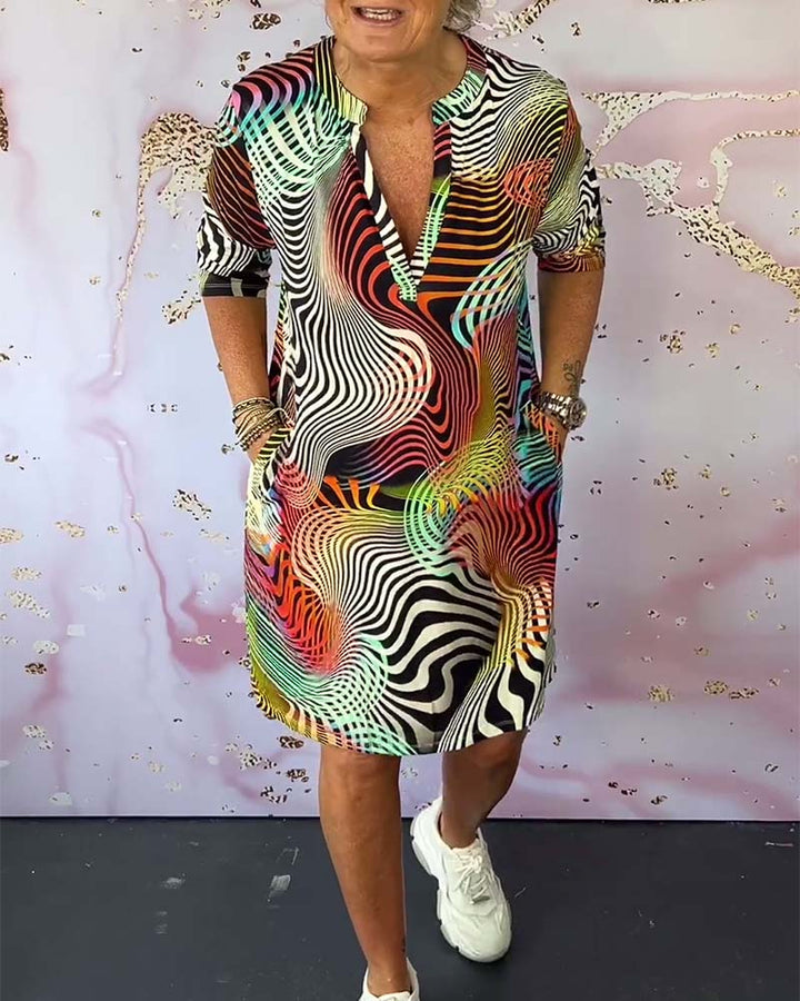 Bella™ | Colorful V-neck dress