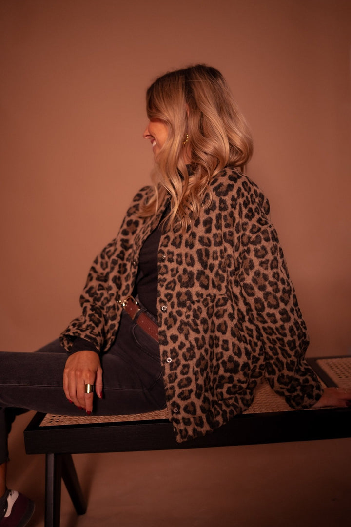 Luna™ | Trendy jacket with leopard print